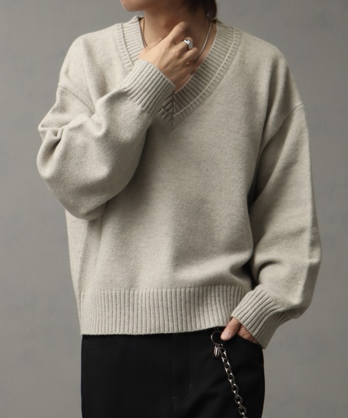 welise（ウェライズ）の「【welise/ウェライズ】マルチプルファンクションズ オーバースリーブ ショート丈 2重襟Vネックニット（ニット/セーター・メンズ・レッド/オフホワイト/チャコールグレー/杢グレー/ブラック系その他/ダークネイビー・L/S/M）」の10枚目の写真