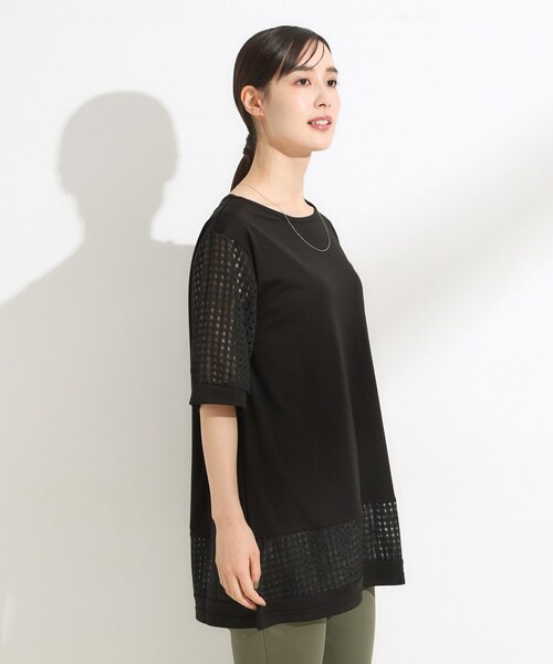 SHOO・LA・RUE(シューラルー)の「【ひんやり/S-LL/二の腕カバー】シアーチェックがポイント 5分袖チュニック(チュニック・レディース・ライトブルー/ブラウン系/ブラック・04/03/02/01)」の21枚目の写真