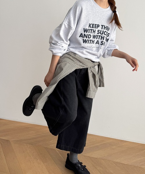 CANAL JEAN（キャナルジーン）の「El mar　KEEP THEMトレーナー 裏毛（スウェット・レディース・ネイビー/グレー・ONE SIZE）」の3枚目の写真