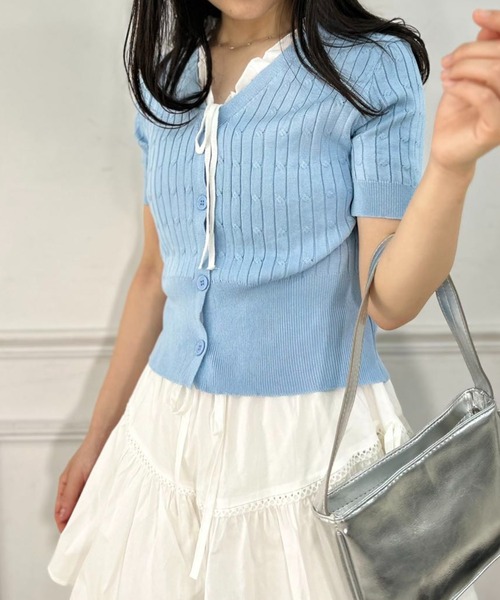 mebole（メボレ）の「Ribbon Sleeve Cardigan（カーディガン/ボレロ・レディース・アイボリー/ブルー・FREE）」の2枚目の写真