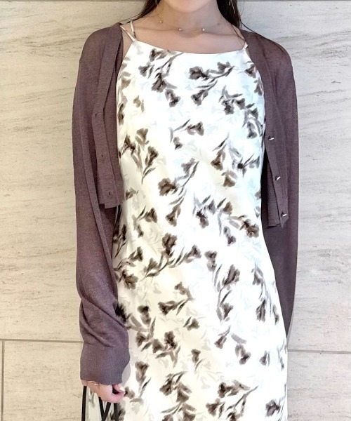 FRAY I.D(フレイアイディー)の「シアーニットカーディガン(カーディガン/ボレロ・レディース・ホワイト/ブラック/ブラウン/ブルー・F)」の3枚目の写真