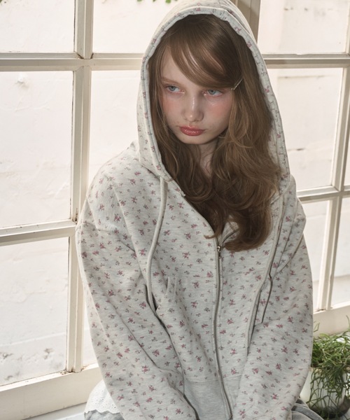 セール】小花柄スウェットパーカー/Small floral print hoodie