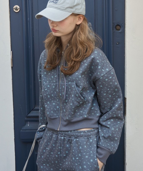 Birthday room（バースデイルーム）の「小花柄スウェットパーカー/Small floral print hoodie（パーカー・レディース・オートミール/ネイビー・FREE）」の21枚目の写真