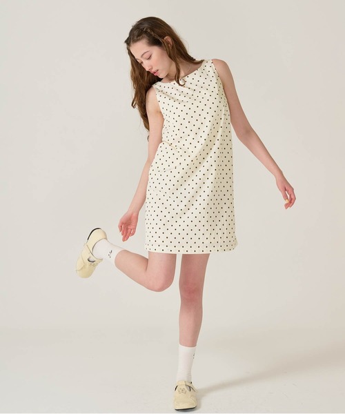 TINA:JOJUN(ティーナジョジュン)の「ドット柄 ミニ丈 ジャンスカ TINA:JOJUN(ワンピース・レディース・アイボリー/ブラック・M)」の5枚目の写真