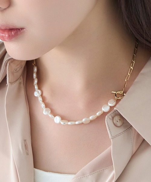 Phoebe(フィービィー)の「メタリックパールチョーカーネックレス/41cm(ネックレス・レディース・ホワイト・FREE)」の13枚目の写真