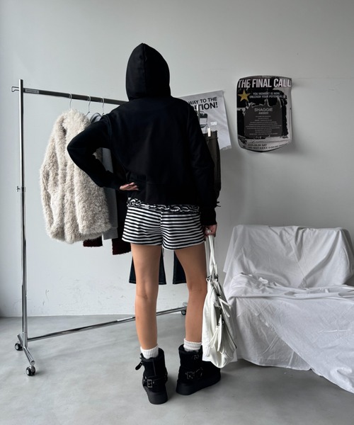 SHAGGIE（シャギー）の「【セットアップ】フルジップフーディスウェットパーカー（パーカー・レディース・ブラック/ベージュ/グレー・MEDIUM/LARGE）」の10枚目の写真