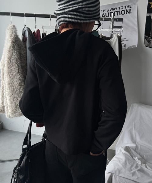 SHAGGIE（シャギー）の「【セットアップ】フルジップフーディスウェットパーカー（パーカー・レディース・ブラック/ベージュ/グレー・MEDIUM/LARGE）」の12枚目の写真