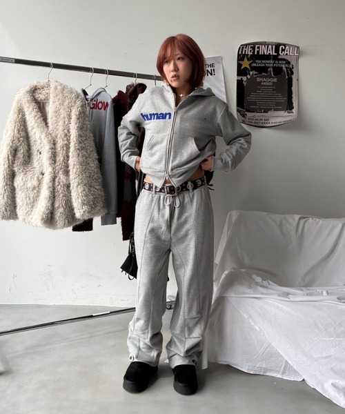 SHAGGIE（シャギー）の「【セットアップ】フルジップフーディスウェットパーカー（パーカー・レディース・ブラック/ベージュ/グレー・MEDIUM/LARGE）」の6枚目の写真