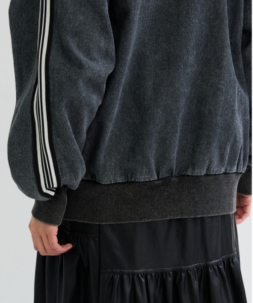 A.D.C.L.（エーディーシーエル）の「トラックライン付き オーバーサイズ デニムジャケット（Gジャン）（デニムジャケット・レディース・ブラック/ブルー・M/L）」の19枚目の写真