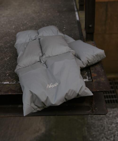 NANGA（ナンガ）の「『別注』NANGA×DOORS　DOWN MUFFLER（マフラー・メンズ・ブラック/グレー/モカ/チャコールグレー/ブルー・-）」の10枚目の写真