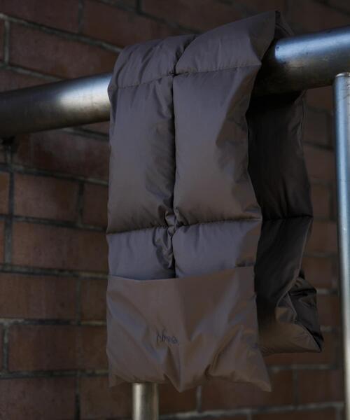 NANGA（ナンガ）の「『別注』NANGA×DOORS　DOWN MUFFLER（マフラー・メンズ・ブラック/グレー/モカ/チャコールグレー/ブルー・-）」の19枚目の写真