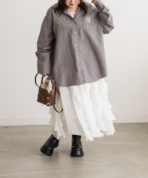 CLETTE(クレット)の「CLETTEオリジナルロゴ刺繍オーバーサイズチェックシャツ(シャツ/ブラウス・レディース・ベージュ/ブルー/アイボリー・4L/3L/LL)」の8枚目の写真