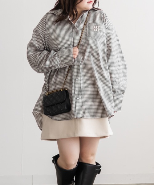 CLETTE(クレット)の「CLETTEオリジナルロゴ刺繍オーバーサイズチェックシャツ(シャツ/ブラウス・レディース・ベージュ/ブルー/アイボリー・4L/3L/LL)」の4枚目の写真
