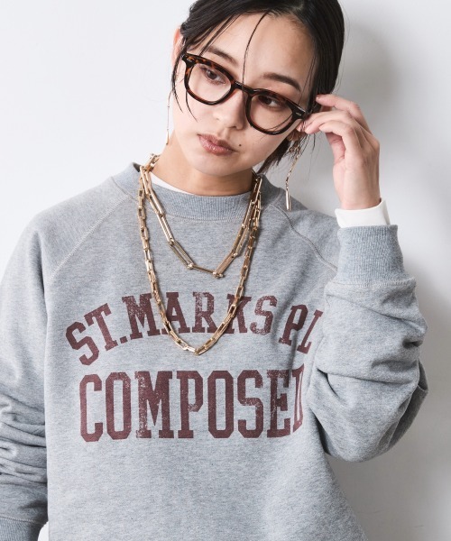 CHIC STYLE(シックスタイル)の「綿100%裏起毛ロゴプリントスウェット<大きいサイズ有>シックスタイル(スウェット・レディース・オートミール/杢グレー・3L/LL/L/M/5L/4L)」の2枚目の写真