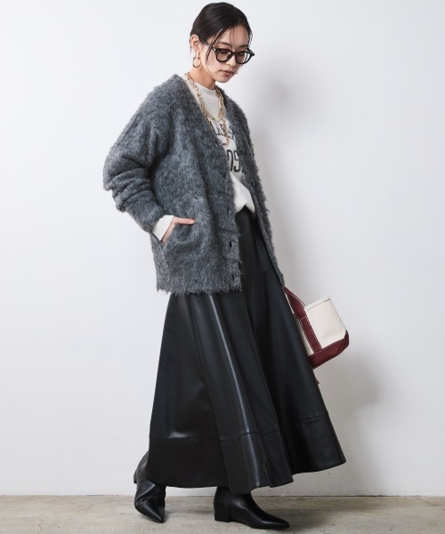 CHIC STYLE(シックスタイル)の「綿100%裏起毛ロゴプリントスウェット<大きいサイズ有>シックスタイル(スウェット・レディース・オートミール/杢グレー・3L/LL/L/M/5L/4L)」の21枚目の写真