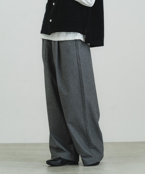 quadro(クオドロ)の「ソフトサーモストレッチタックパンツ(その他パンツ・レディース・チェック/ハウンドトゥース・FREE)」の2枚目の写真