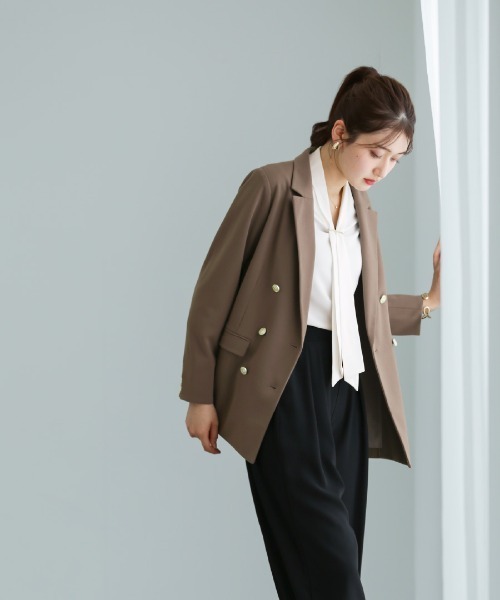 WHITE JOOLA（ホワイトジョーラ）の「【 洗える・接触冷感 】とろみデシン・ボウタイデザインブラウス（シャツ/ブラウス・レディース・オフホワイト/グレイッシュブルー/ベージュ・S/M/L）」の8枚目の写真