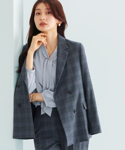 WHITE JOOLA（ホワイトジョーラ）の「【 洗える・接触冷感 】とろみデシン・ボウタイデザインブラウス（シャツ/ブラウス・レディース・オフホワイト/グレイッシュブルー/ベージュ・S/M/L）」の18枚目の写真