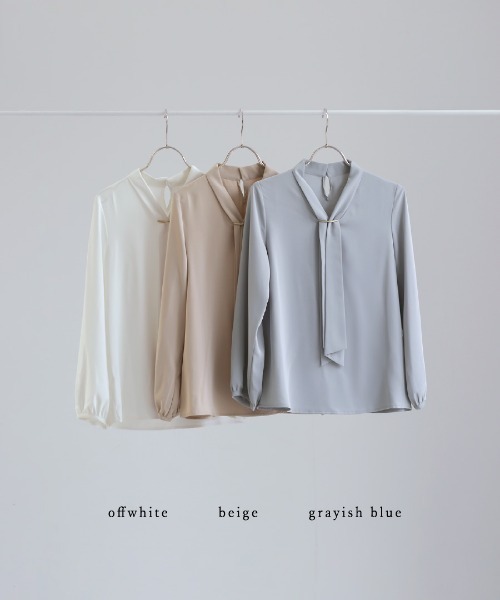 WHITE JOOLA（ホワイトジョーラ）の「【 洗える・接触冷感 】とろみデシン・ボウタイデザインブラウス（シャツ/ブラウス・レディース・オフホワイト/グレイッシュブルー/ベージュ・S/M/L）」の21枚目の写真