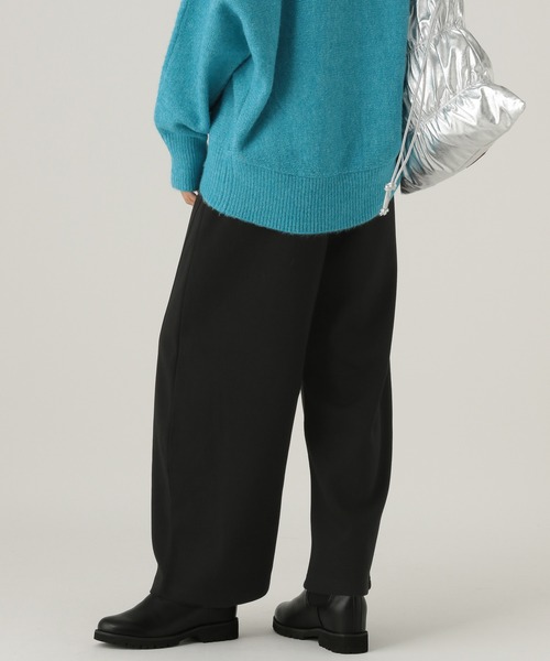 Elura（エルーラ）の「スウェットカーブパンツ/607527（スウェットパンツ・レディース・ブラック/グレー・FREE）」の5枚目の写真