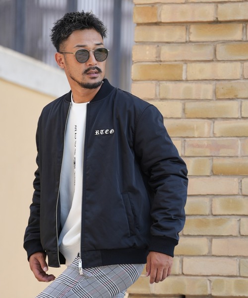adamsJUGGLER（アダムスジャグラー）の「RTEGロッツオブO.E MA1（MA-1・メンズ・ブラック・S/M/L/XL）」の2枚目の写真