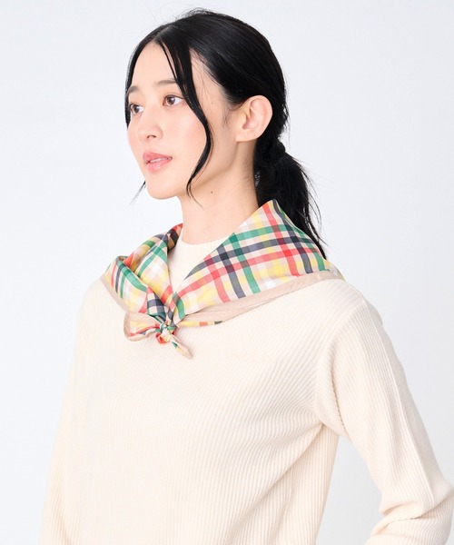 Arnold Palmer（アーノルドパーマー）の「パーマーチェック スモール ストール（ストール/ショール・レディース・ネイビー/ベージュ・F）」の3枚目の写真