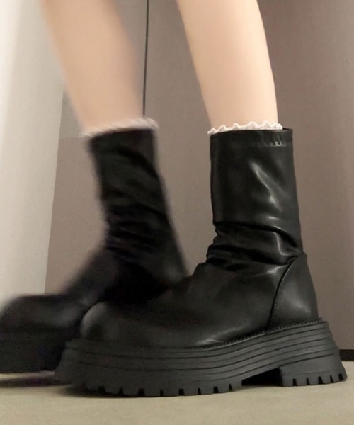 Nia（ニア）の「Nia(ニア)/厚底　バッグジップアップ　シンプルショートブーツ（ブーツ・レディース・ブラウン/ブラック・38/36）」の15枚目の写真