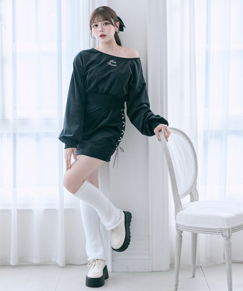 OLIVE des OLIVE(オリーブデオリーブ)の「【Belle Charme】リボンリボンベロアセットアップ(ワンピース・レディース・ブラック/オートミール/ピンク・FREE)」の19枚目の写真
