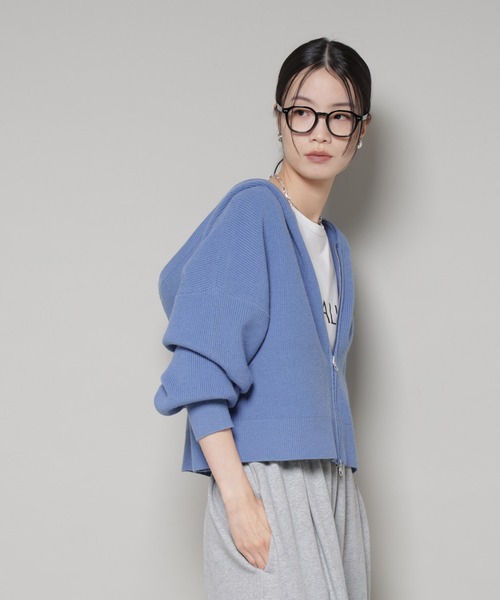 PENNEYS（ぺニーズ）の「PENNEYS別注TheFOXニットフーディー（ニット/セーター・レディース・ブルー/ブラック/ベージュ・FREE）」の12枚目の写真