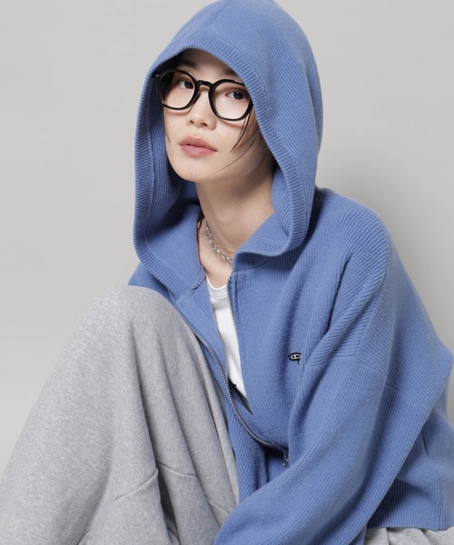 PENNEYS（ぺニーズ）の「PENNEYS別注TheFOXニットフーディー（ニット/セーター・レディース・ブルー/ブラック/ベージュ・FREE）」の13枚目の写真