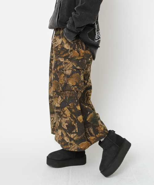 RNA（アールエヌエー）の「G1101 カモフラージュカーゴロングスカート（スカート・レディース・リアルツリーカモ/ウッドランド・MEDIUM）」の4枚目の写真