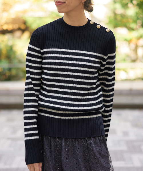 IENA(イエナ)の「ワイドリブプルオーバー(ニット/セーター・レディース・グレー/アイボリー/ネイビー・FREE)」の17枚目の写真