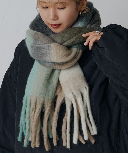 COLONY 2139（コロニートゥーワンスリーナイン）の「チェックフェイクウールマフラー（マフラー・レディース・イエロー/グリーン/ピンク/グレー・FREE）」の2枚目の写真