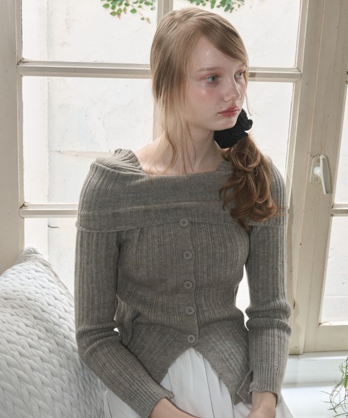 Birthday room（バースデイルーム）の「オフショルダーリブニット/off-the-shoulder ribbed knit（ニット/セーター・レディース・グレー/アイボリー・FREE）」の3枚目の写真