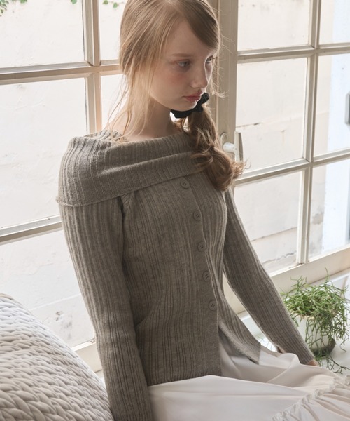 Birthday room（バースデイルーム）の「オフショルダーリブニット/off-the-shoulder ribbed knit（ニット/セーター・レディース・グレー/アイボリー・FREE）」の9枚目の写真