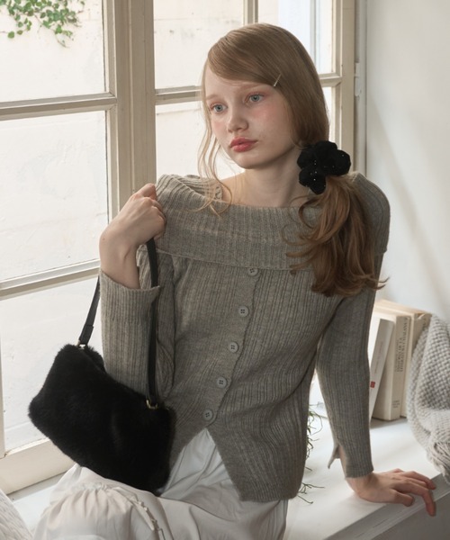 Birthday room（バースデイルーム）の「オフショルダーリブニット/off-the-shoulder ribbed knit（ニット/セーター・レディース・グレー/アイボリー・FREE）」の17枚目の写真