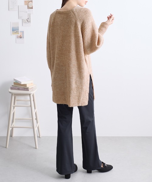ReDial(リダイアル)の「ルーズスリーブVネックニット(ニット/セーター・レディース・ベージュ/ブルー・M/L)」の19枚目の写真