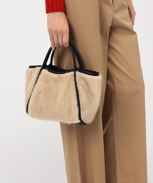 TOMORROWLAND （トゥモローランド）の「TOMORROWLAND フェイクファー トートバッグ（トートバッグ・レディース・ダークブラウン/ライトベージュ・FREE）」の3枚目の写真