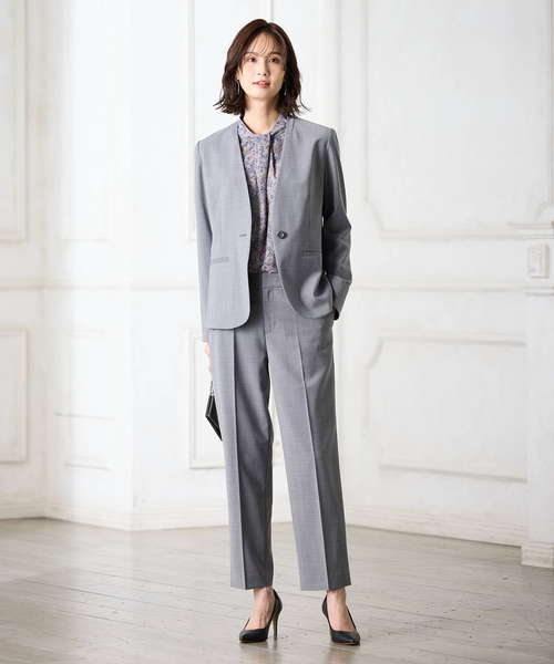 A/C DESIGN BY ALPHA CUBIC（エーシーデザインバイアルファキュービック）の「【ファーストライン】ストレッチテーパードパンツ【セットアップ対応・新色追加】（その他パンツ・レディース・ライトグレー/ブラック/ベージュ/ネイビー・61/64/67）」の21枚目の写真