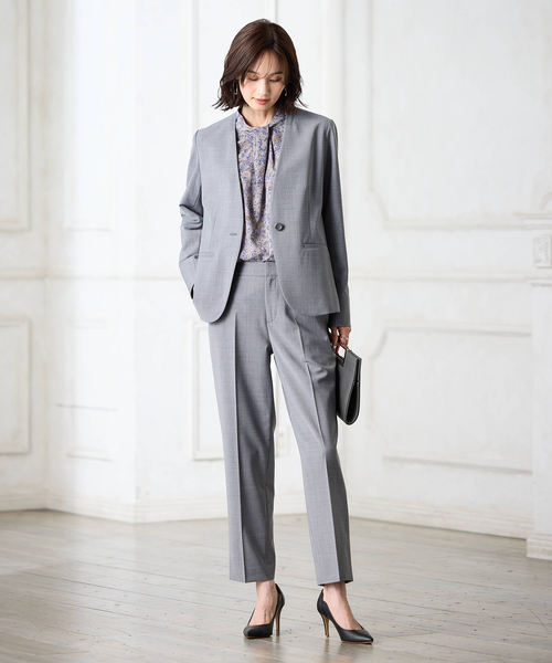 A/C DESIGN BY ALPHA CUBIC（エーシーデザインバイアルファキュービック）の「【ファーストライン】ストレッチテーパードパンツ【セットアップ対応・新色追加】（その他パンツ・レディース・ライトグレー/ブラック/ベージュ/ネイビー・61/64/67）」の22枚目の写真