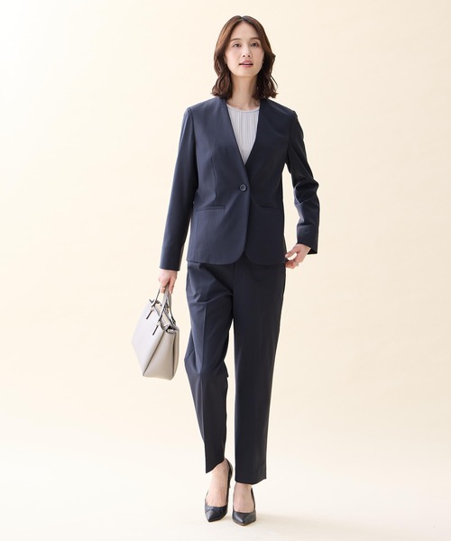 A/C DESIGN BY ALPHA CUBIC（エーシーデザインバイアルファキュービック）の「【ファーストライン】ストレッチテーパードパンツ【セットアップ対応・新色追加】（その他パンツ・レディース・ライトグレー/ブラック/ベージュ/ネイビー・61/64/67）」の9枚目の写真