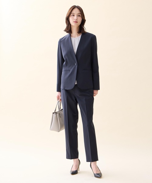 A/C DESIGN BY ALPHA CUBIC（エーシーデザインバイアルファキュービック）の「【ファーストライン】ストレッチテーパードパンツ【セットアップ対応・新色追加】（その他パンツ・レディース・ライトグレー/ブラック/ベージュ/ネイビー・61/64/67）」の10枚目の写真