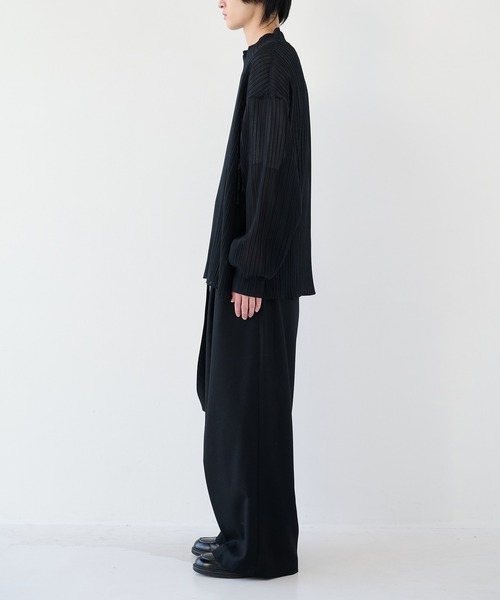 SHAREEF（シャリーフ）の「【SHAREEF】ハイネックプルオーバー（Tシャツ/カットソー・メンズ・ブラック/ホワイト・1/2）」の9枚目の写真