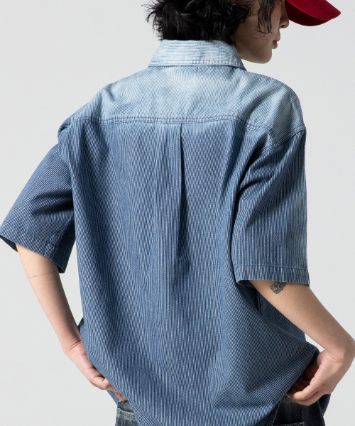 GLACK(グラック)の「GS014 サンバーンヒコリーストライプシャツ (ネイビー)(シャツ/ブラウス・レディース・その他・MEDIUM/LARGE)」の4枚目の写真