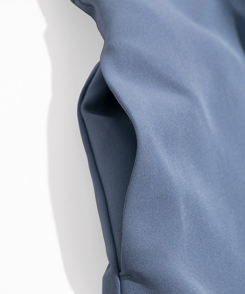 PUNYUS(プニュズ)の「長袖パフスリーブワンピース(ワンピース・レディース・ブラック/サックスブルー/ベージュ・4/3/2/1/5)」の19枚目の写真