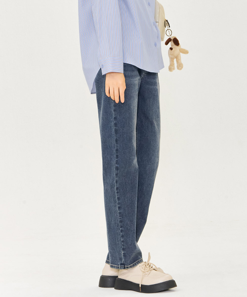 CHASECULT(チェイスカルト)の「女性Dトーンヒドゥンバンディングスリムストレートデニムパンツ-ネイビー(デニムパンツ・レディース・ネイビー・70/76/74/67)」の5枚目の写真