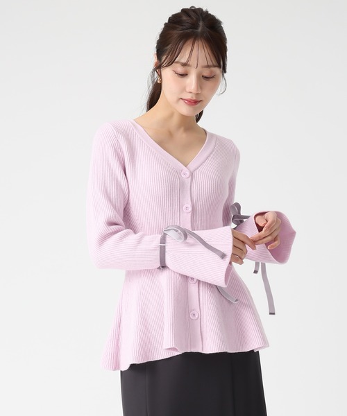 31 Sons de mode（トランテアン　ソン　ドゥ　モード）の「2025秋冬新作 袖リボンベロアペプラムニット（ニット/セーター・レディース・ピンク/ブルー/オフホワイト・ﾌﾘ-）」の9枚目の写真