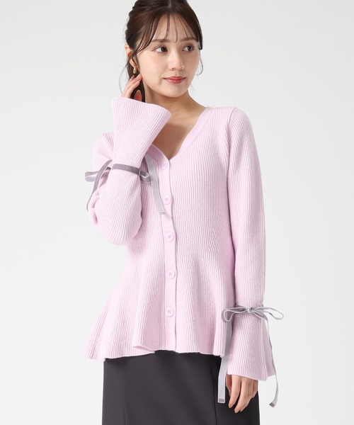 31 Sons de mode（トランテアン　ソン　ドゥ　モード）の「2025秋冬新作 袖リボンベロアペプラムニット（ニット/セーター・レディース・ピンク/ブルー/オフホワイト・ﾌﾘ-）」の7枚目の写真