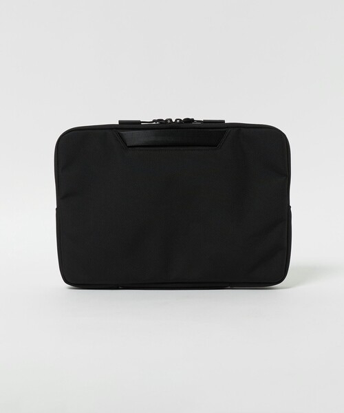 Aer（エアー）の「＜Aer＞TECH FOLIO 13 PC スリーブ（ビジネスバッグ・メンズ・ブラック・FREE）」の5枚目の写真