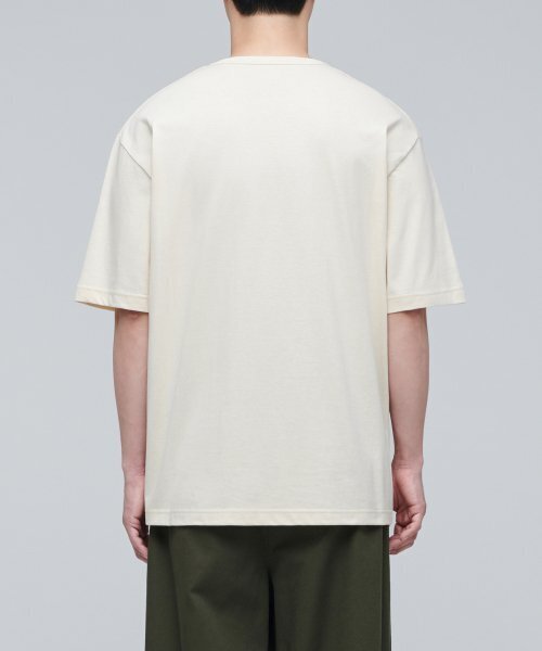 MUSINSA STANDARD（ムシンサスタンダード）の「リラックスフィットクルーネックTシャツ [エグレット]（Tシャツ/カットソー・メンズ・その他・SMALL/MEDIUM/LARGE/X-LARGE/XX-LARGE）」の3枚目の写真